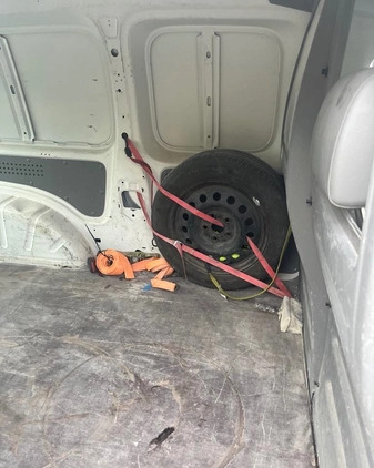 Volkswagen Caddy cena 22000 przebieg: 227000, rok produkcji 2009 z Wolsztyn małe 16
